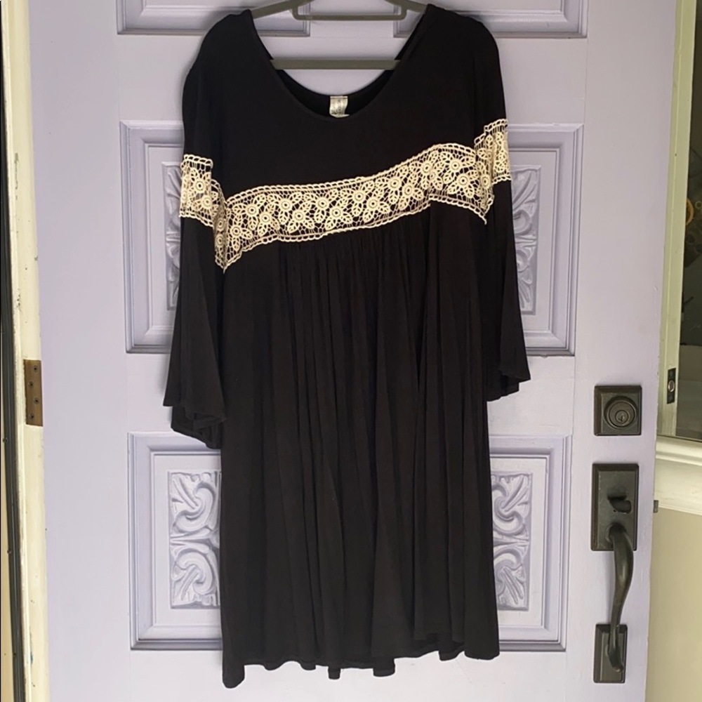 Black dress plus size